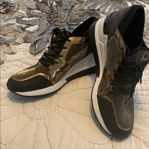Michael Kors black/gold sneakers